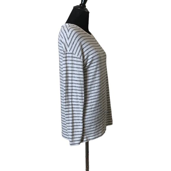 A new day white gray striped long sleeves crew neck top size XS - Picture 8 of 10